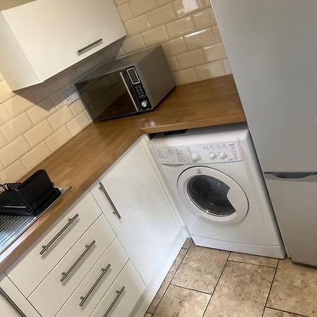 Ferienwohnung Large Modern Studio Flat London Exterior foto