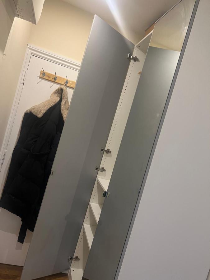 Ferienwohnung Large Modern Studio Flat London Exterior foto
