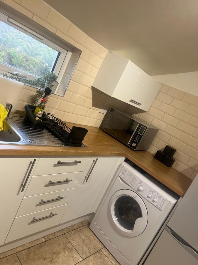 Ferienwohnung Large Modern Studio Flat London Exterior foto