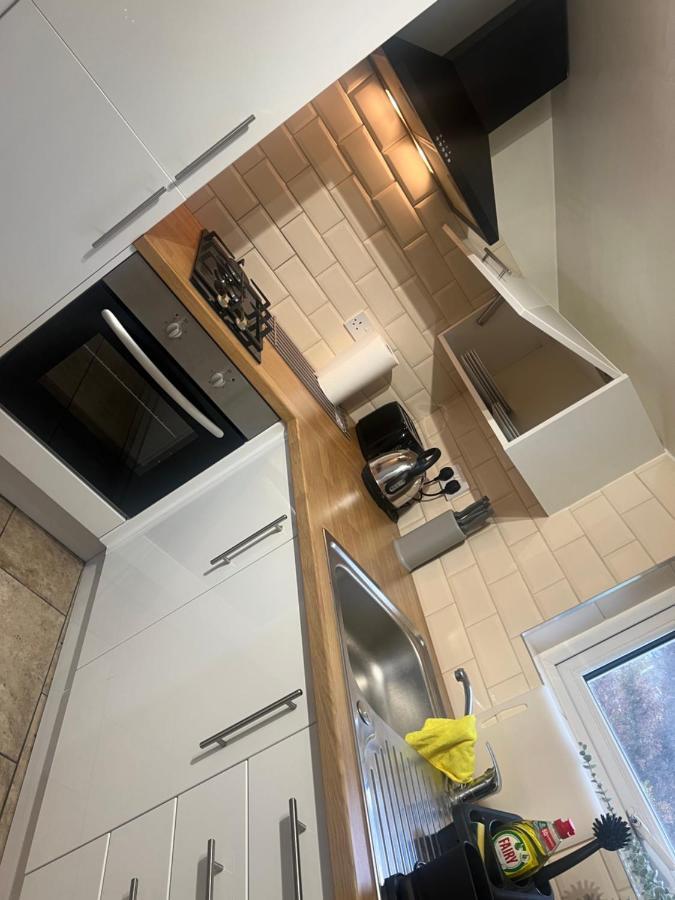 Ferienwohnung Large Modern Studio Flat London Exterior foto