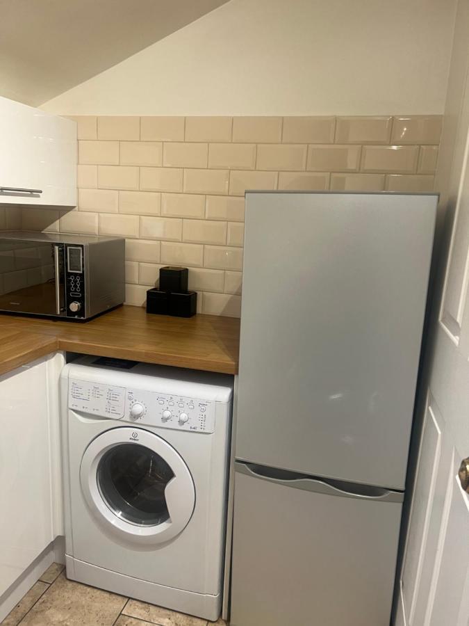 Ferienwohnung Large Modern Studio Flat London Exterior foto